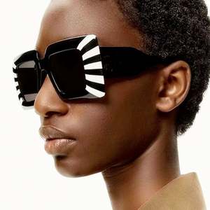 Lunettes de soleil surdimensionnées de luxe pour femmes et hommes avec logo personnalisé, protection UV400, monture carrée, style punk - Product Image 2