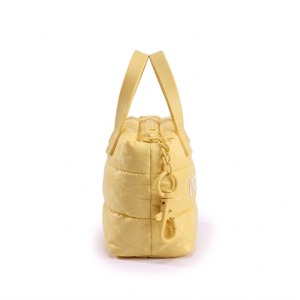 Mini Bolsa Acolchada de Nylon Amarillo Mantequilla con Cierre de Mosquetón, Asas Superiores y Cremallera, Personalizable con Logotipo, OEM, Regalo, Venta al por Mayor - Product Image 6