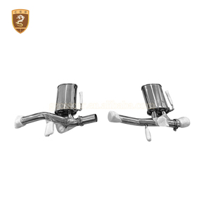 Kit carrosserie MSY Style en fibre de carbone sèche pour <span class=keywords><strong>Aston</strong></span> <span class=keywords><strong>Martin</strong></span> DBX : Ensemble pare-chocs avant, aérations d'ailes, extensions de passage de roue, coques de rétroviseurs - Product Image 6