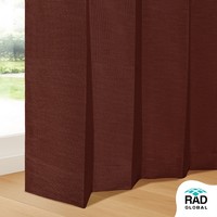 Cortinas Exteriores Impermeables de Color Borgoña Intenso, con un Diseño Elegante para Espacios Exteriores Sofisticados