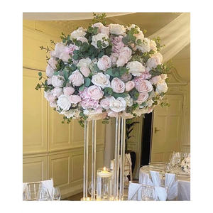 <span class=keywords><strong>Bouquet</strong></span> <span class=keywords><strong>de</strong></span> <span class=keywords><strong>mariée</strong></span> en roses <span class=keywords><strong>et</strong></span> eucalyptus, 1 <span class=keywords><strong>bouquet</strong></span> <span class=keywords><strong>de</strong></span> fleurs artificielles, vertes <span class=keywords><strong>et</strong></span> blanches avec main - Product Image 2