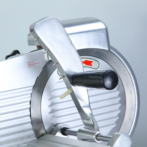 Affettatrice Commerciale Semi-automatica Horus 210W con Lama in Acciaio al Carbonio da 200mm, Spessore Regolabile, 220V/110V per Carne Congelata e Formaggio - Product Image 5