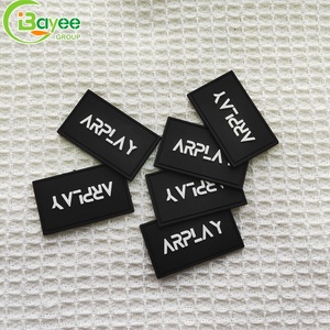 Écussons 3D souples personnalisés en silicone, PVC, caoutchouc, logo caoutchouté, badges thermocollants pour vêtements et chapeaux - Product Image 2