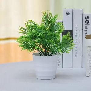 Plante verte artificielle en pot style nord-européen, imitation feuille de Monstera, pour décoration paysagère - Product Image 1