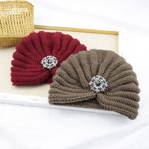 Accesorios BESTELLA, Gorro Bohemio de Punto de Poliéster con Cuentas, Diseño Floral, Joyería de Diamantes Plateados para Invierno, Ropa Casual para Mujer - Product Image 3