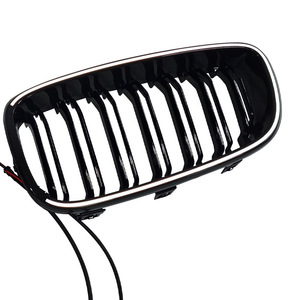 Rejilla de Parachoques Delantero BMW en Negro Brillante, Material PP, para Modelos F34 3GT 2013-2019 con Iluminación LED - Product Image 5