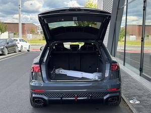 <span class=keywords><strong>Nouvelle</strong></span> <span class=keywords><strong>Audi</strong></span> RSQ8 2025 4.0L Turbo Automatique Carbone <span class=keywords><strong>Quattro</strong></span> 640 CV SUV Sièges en Cuir Toit Panoramique LED R20 Gauche Foncé - Product Image 4
