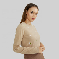 Fabricant de chandails en tricot personnalisé KD OEM ODM chandail en tricot à fleurs et marguerite à col ras du cou et à manches longues pull en tricot pour femmes