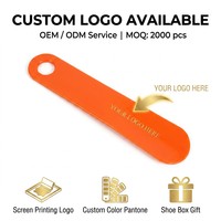 Chausse-pied personnalisé en PP de 19 cm (7,48 pouces) de large, avec grand trou circulaire, logo imprimable, 5 couleurs, pour boîte à chaussures, cadeau de marque O-MAK OM-20-027