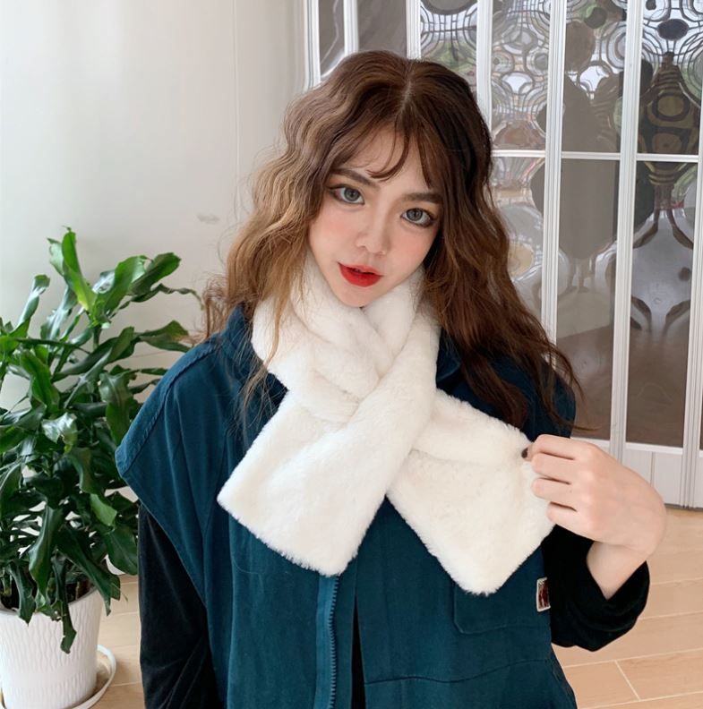 Wholesale Warm Neckerchief Neck Gaiters Warmer Thicken Faux Rabbit Fur Scarf for Women Winter