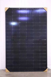 Paneles Solares Bifaciales Negros de 500W, Pedido al por Mayor, Fabricante de Módulos Fotovoltaicos Monocristalinos de Doble Vidrio, Suministro Solar B2B - Product Image 4