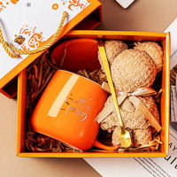 Cadeaux de mariage promotionnels 2026 pour les invités Souvenir d'anniversaire Tasse à café Cuillère Serviette pour femmes Demoiselle d'honneur Tasse en céramique Ensemble cadeau HBC
