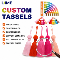 Usine de pompons en gros, Pompons pour rideaux, ornements de sacs, coussins, accessoires vestimentaires, longueur, style et matériau personnalisables