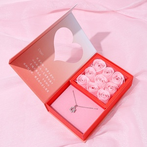 Caja de Regalo de Joyería Rectangular Romántica de Lujo con Flores Eternas, Caja para Collar del Día de San Valentín con Rosa Preservada y Bolsa de Papel - Product Image 1