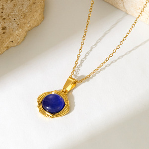 Collier pendentif en acier inoxydable, chaîne de pull pour femmes à la mode européenne et américaine, bijoux tendance et polyvalents - Product Image 3