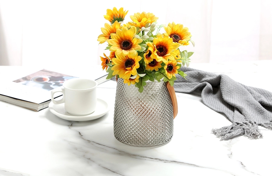 Factory Produced Wholesale Glass Flower Vase for Home Decor