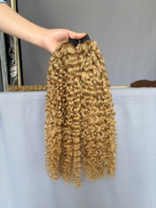 Paquete de Cabello Humano para Trenzas Boho Sin Nudos, Cabello Humano Rizado a Granel para Trenzar SIN Trama, Reflejos Rubio Miel - Product Image 4