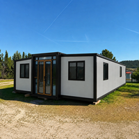 Unité de vie pliable avec porche couvert pour location agricole, cabane d'accueil rurale, utilisation en vignoble et logement du personnel des vergers