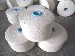 เส้นด้ายรีไซเคิลแบบเปิดปลาย Ne 5.2/1-Ne 21s/1 วัสดุฝ้ายรีไซเคิลสำหรับถักทอและถุงเท้า ขายดี ผู้ผลิตจากเวียดนาม - Product Image 1