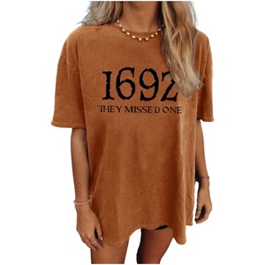 เสื้อยืดกราฟิกสไตล์สปอร์ตสำหรับผู้หญิง เสื้อยืดโอเวอร์ไซส์ พิมพ์ลายตัวอักษร เสื้อแขนสั้น ทรงปกติ ใส่สบายในฤดูร้อน แห้งเร็ว คอกลม - Product Image 3