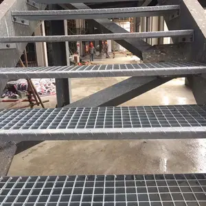 Anti slip nosing steel grating stair step and tread