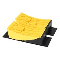 Rampes de nivellement robustes pour camping-car en plastique HDPE, blocs de protection de pneus courbés surélevés de 4 pouces pour remorque de camping-car, en vrac