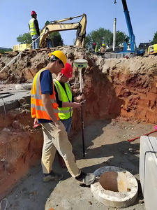 FOIF A90 1408-Kanal GPS-Empfänger GNSS RTK mit Permanentcode Kostengünstige Vermessungsinstrumente - Product Image 3