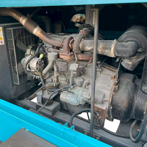 Compresseur d'air mobile <span class=keywords><strong>à</strong></span> vis Isuzu <span class=keywords><strong>à</strong></span> quatre cylindres turbocompressés 75S-6A1 10,6 m³/min pour le sablage - Product Image 3