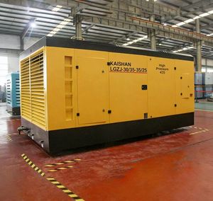 Compresseur <span class=keywords><strong>d</strong></span>'<span class=keywords><strong>air</strong></span> à vis à grande cylindrée, lubrifié, 35 bars, alimenté au diesel, série KAISHAN LGZJ LGZJ-30/35-35/25, pour le forage - Product Image 4