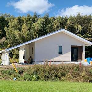 Casas Prefabricadas de Contenedor de 20 y 40 Pies PTH: Diseño Modelo de Construcción Rápida para Viviendas Pequeñas y Contenedores Habitables - Product Image 1