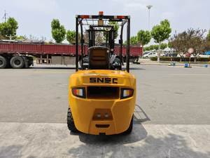 Proveedor chino Nuevas carretillas elevadoras 2,5 Ton 3 Ton diesel Multifuncional Mini carretilla elevadora diesel Precio con Euro5/EPA - Product Image 5