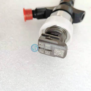 Inyector Common Rail DXM DENS 23670-30050 095000-5881 / 0950005881 5881 para 2KD-FTV - Product Image 2