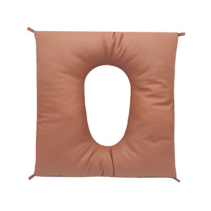 Cojín cuadrado antiescaras con orificio, relleno de fibra hueca transpirable para silla de ruedas y uso reclinable - Product Image 1