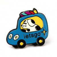 Vente en gros de badges en émail personnalisés, motif fille antique mignonne, avec logo sur mesure et finition plaquée noire
