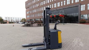 Carretilla elevadora apiladora oficial de alto alcance Carretilla elevadora eléctrica pequeña de 2 toneladas con alta calidad - Product Image 6