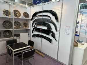 Accessoires Extérieurs pour <span class=keywords><strong>Ford</strong></span> Focus : Splitters, Aileron de Toit Arrière, Lèvre Avant, Diffuseur Arrière, et Splitter de Pare-chocs Avant - Product Image 6