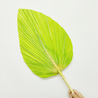 Ventilateur de tournesol en feuille de palmier naturel multi-forme de haute qualité du Yunnan pour la décoration de la maison le jour de la Saint-Valentin nouvel an ou Pâques