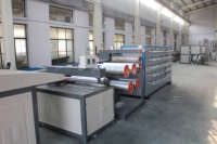 Pelouse artificielle matérielle d'herbe de polyporopylène faisant la machine pour le terrain de football