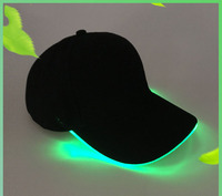 Proveedores divertido LED sombrero gorra para hombres mujeres luminoso correr gorra al por mayor al aire libre noche béisbol deportes gorra con luz LED