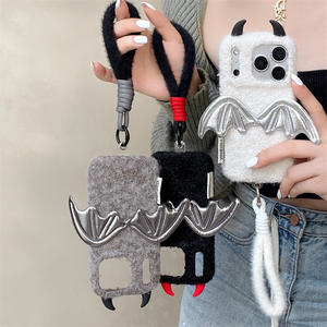 <span class=keywords><strong>Cover</strong></span> Protettiva Antiurto Completa con Corna di Diavolo in Peluche e Corda per <span class=keywords><strong>Apple</strong></span> 17promax 16pro 15 <span class=keywords><strong>14</strong></span> - Product Image 5