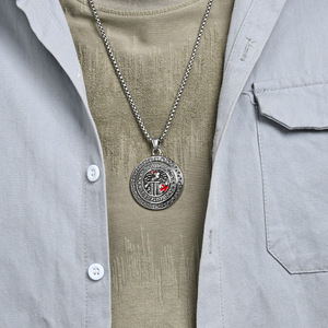 Retro yunnique Templar Shield Necklace for Men, Niche Punk Style <b>Titanium</b> Steel Pendant, Dongguan Jewelry Manufactu - Product Image 3