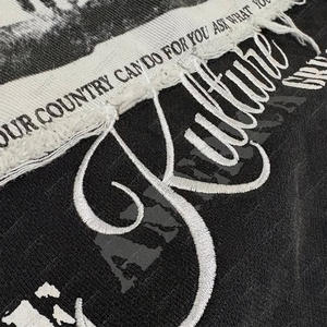 เสื้อฮู้ดผู้ชายผ้าเกล็ดปลาแบบมีฮู้ดผ้าฟริกเทอร์รี่กันแดดโอเวอร์ไซส์ผลิตตามสั่ง - Product Image 4