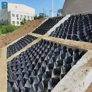 HDPE geocell sỏi ổn định lưới giữ lại tường kè tổ ong đen tăng cường đường lái xe cho đường - Product Image 5