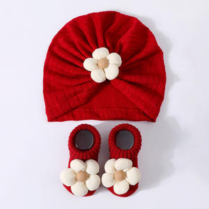 2026 gros coton mignon fleur combinaison début automne <span class=keywords><strong>naissance</strong></span> <span class=keywords><strong>bébé</strong></span> foetal chapeau princesse costume <span class=keywords><strong>bébé</strong></span> <span class=keywords><strong>bandeau</strong></span> chaussettes ensemble - Product Image 4