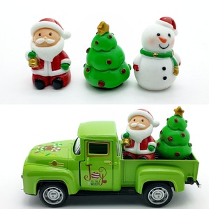Modèle <span class=keywords><strong>de</strong></span> <span class=keywords><strong>voiture</strong></span> classique vintage à l'échelle 1:5 en alliage et plastique moulé sous pression, style rétro, décorations <span class=keywords><strong>de</strong></span> Noël, rennes et bonhommes <span class=keywords><strong>de</strong></span> neige pour enfants - Product Image 2