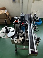 Type de table flexible de machine à étiquettes de bouteilles cosmétiques professionnelles