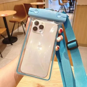 Nueva <span class=keywords><strong>Funda</strong></span> Impermeable Flotante <span class=keywords><strong>para</strong></span> Teléfono con Pantalla Táctil, Bolsa a Prueba de <span class=keywords><strong>Agua</strong></span> con Logotipo Personalizado y Cordón de Doble Gancho - Product Image 5