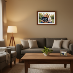 T-shirt d'annonce de grossesse « Future grand-mère 2026 en cours de chargement » - Product Image 3