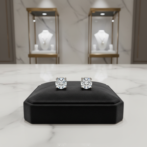 Pendientes de Plata de Ley 925 con Baño de Rodio y Moissanita Forever Star para Mujer - Regalo para Compromiso, Boda, Aniversario - Product Image 3