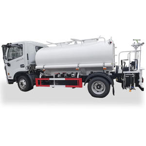 Dongfeng 4x2 5000 litri carretto acqua consegna strada spolverata Sprinkler serbatoio camion per la vendita - Product Image 1